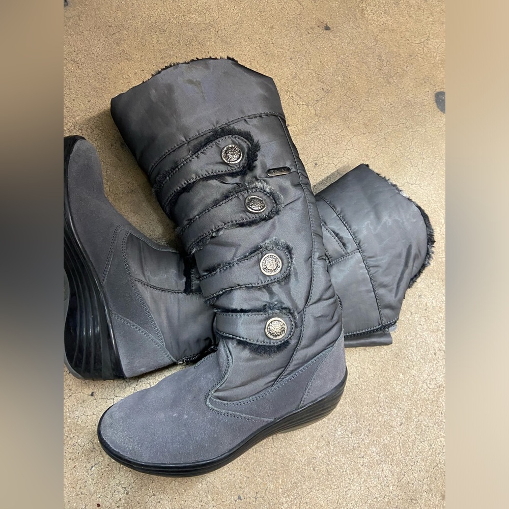 Pajar Women's Gray Winter Boots